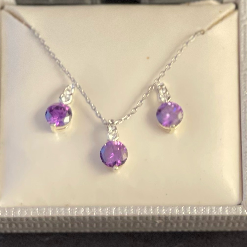 Brand New Silver Amethyst Necklace Set